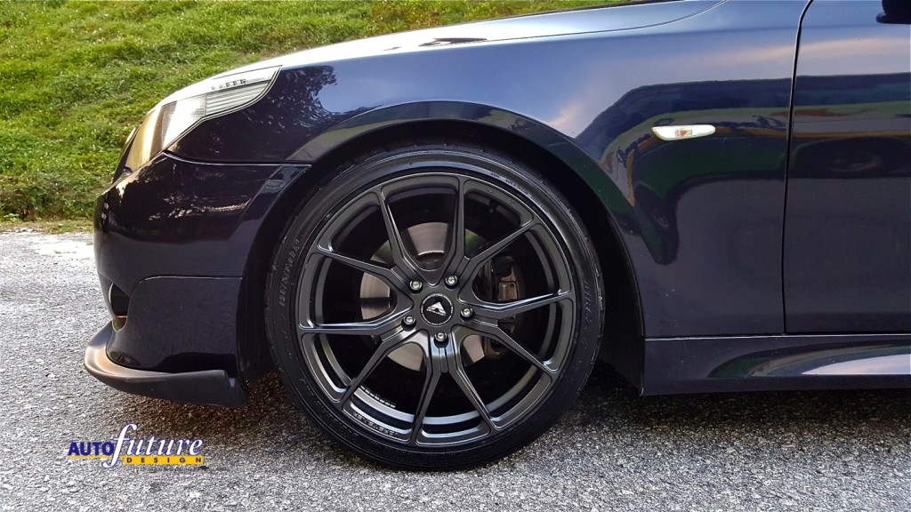 BMW E60 V-FF 103 Front Left Wheel