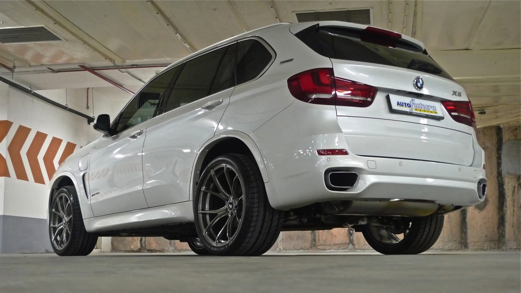 BMW X5 xDrive 40e equipped With Vorsteiner V-FF 103 alloys