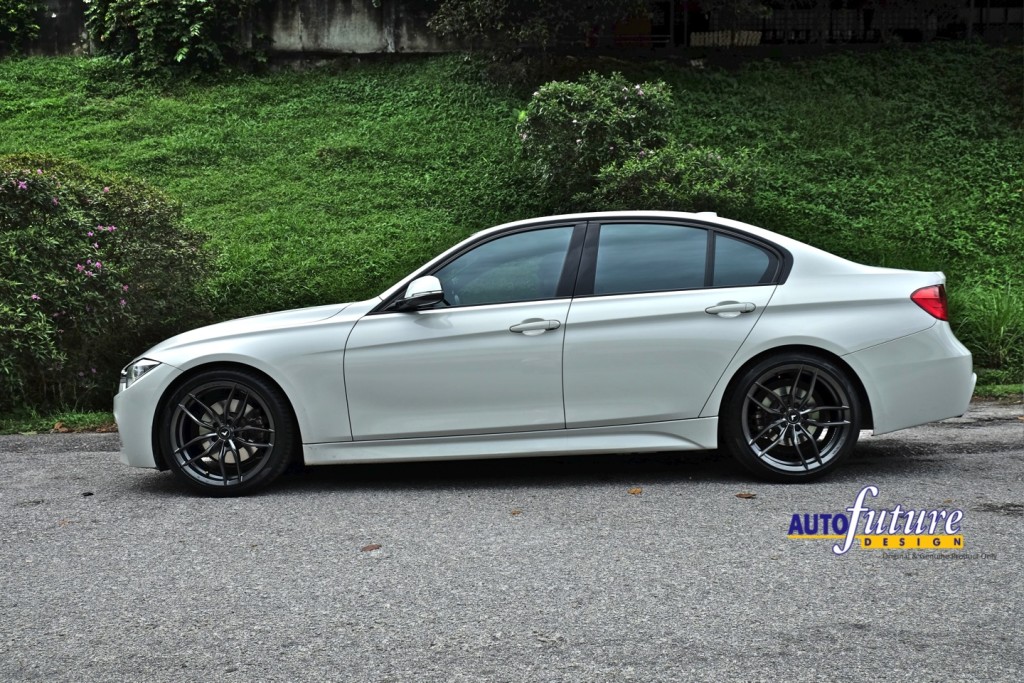 BMW F30 328i V-FF 105 8