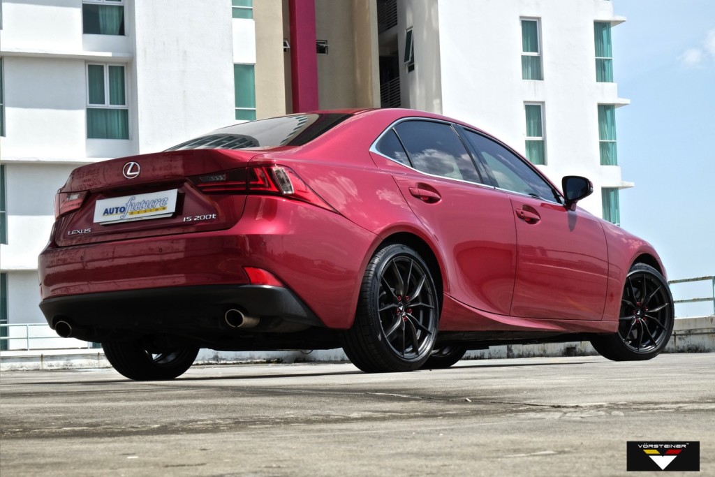 Lexus IS200t V-FF 108 8