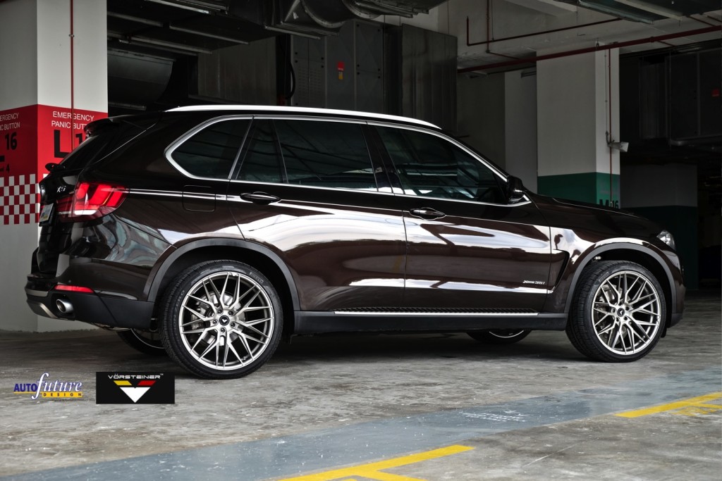 BMW X5 xDrive35i V-FF 107 7