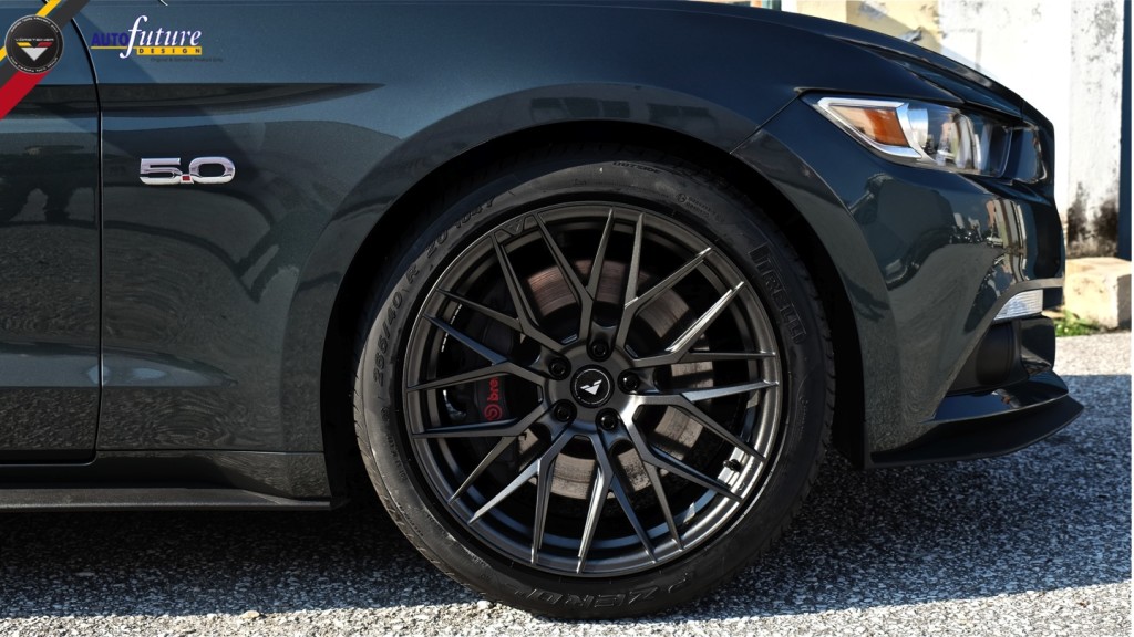 Ford Mustang V-FF 107 1