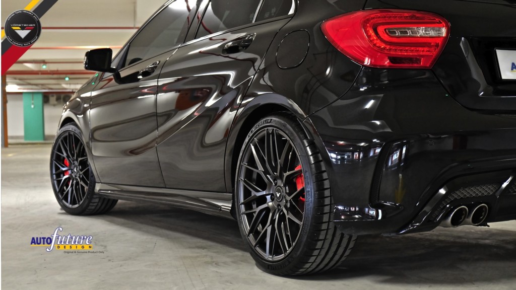 Mercedes-Benz A250 AMG V-FF 107 9