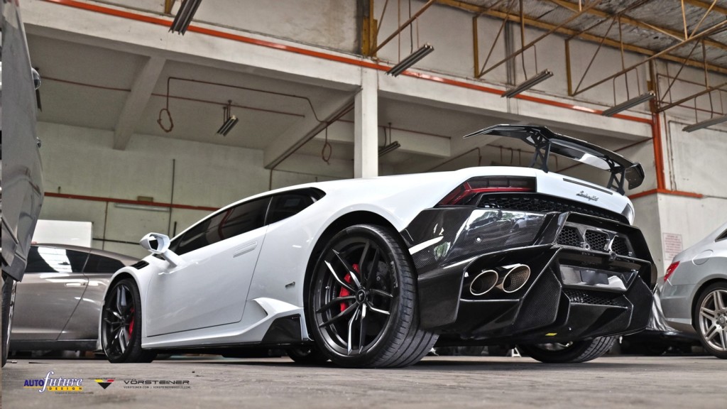 Bianco Huracan Novara 14