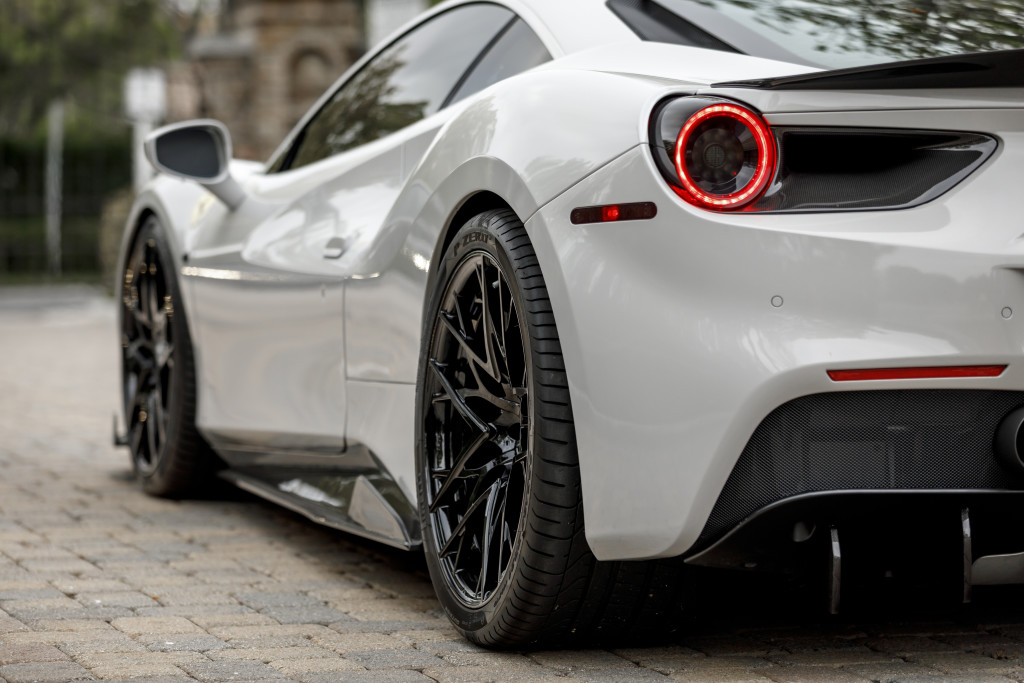 ferrari-488---diavolo-aero-program_42860640302_o