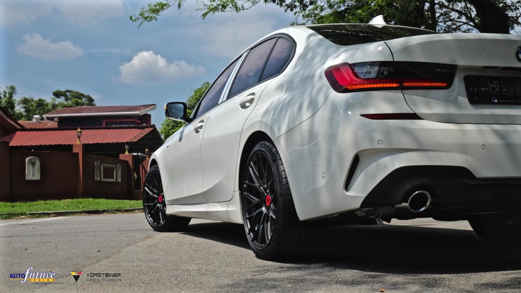 BMW G20-12