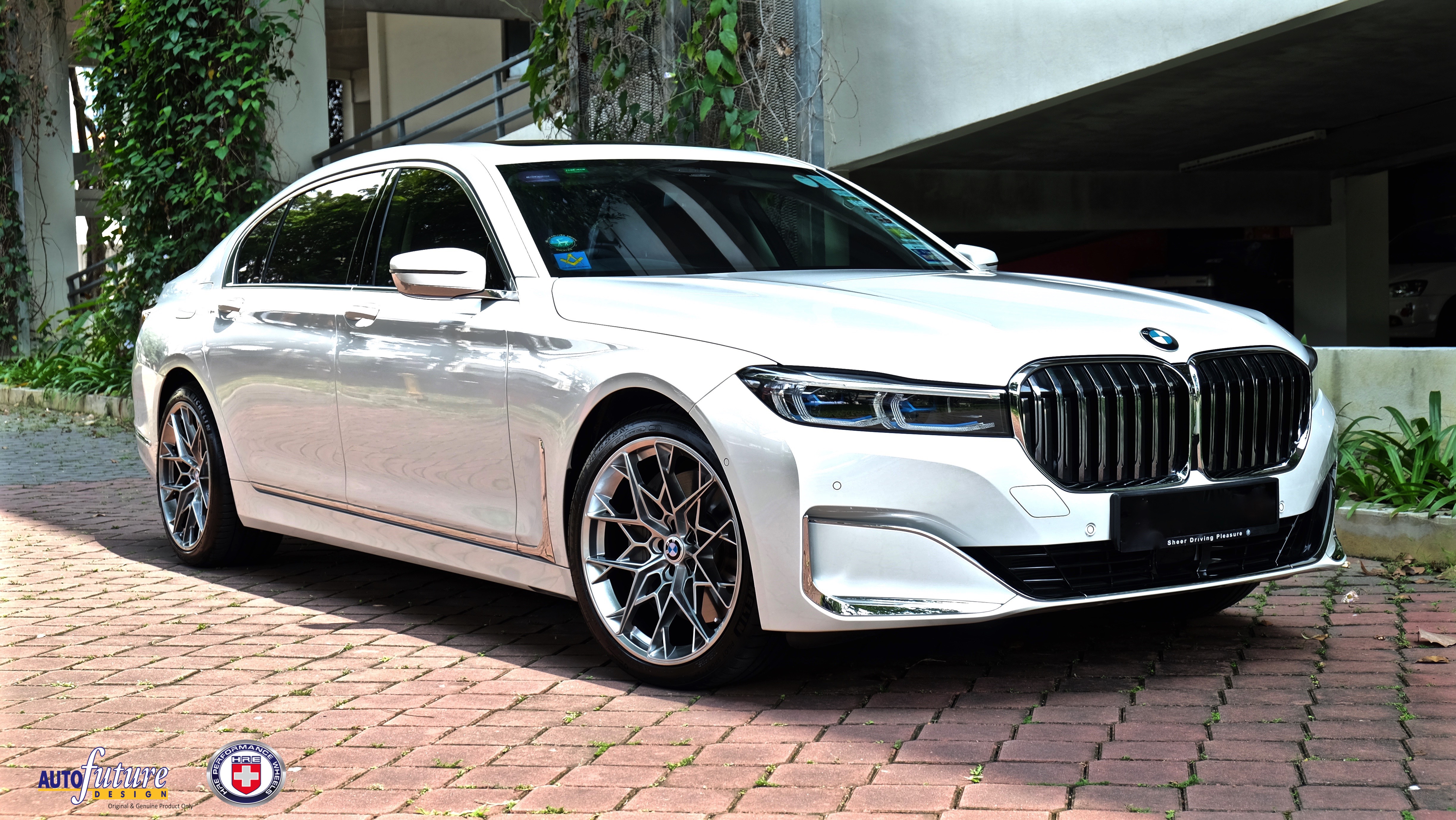 BMW 7-Series on a set of HRE Performance’s FF10 Wheels! | Autofuture ...